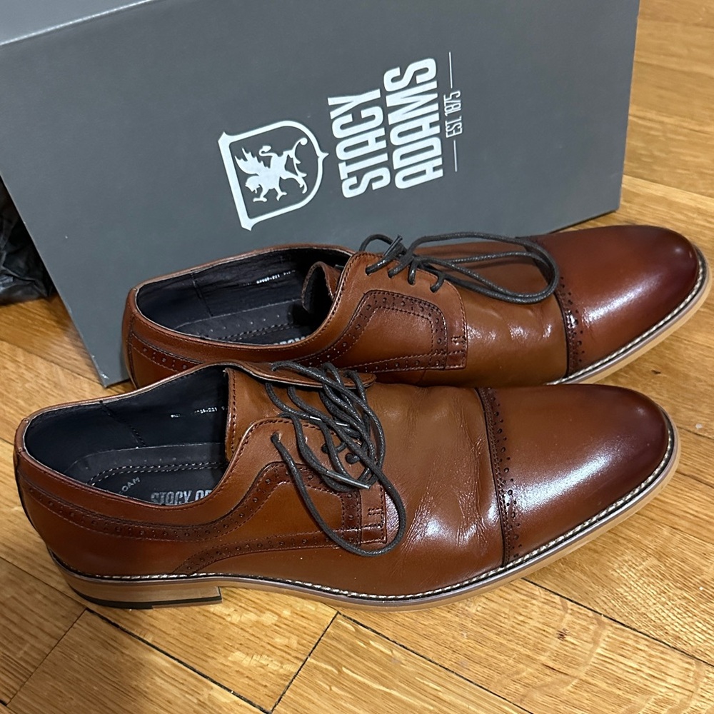 Stacy Adams Men's Cognac Leather Oxfords 9.5